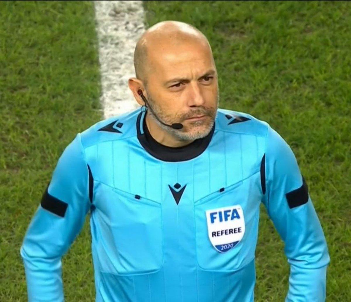 Cüneyt Çakır saçını kazıttı