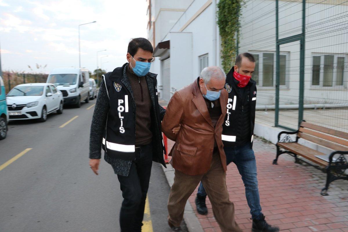 Adana'da CHP'li Ceyhan Belediyesi'ne rüşvet operasyonu