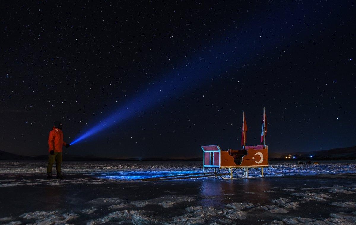 Çıldır Gölü'nde yıldızların şöleni