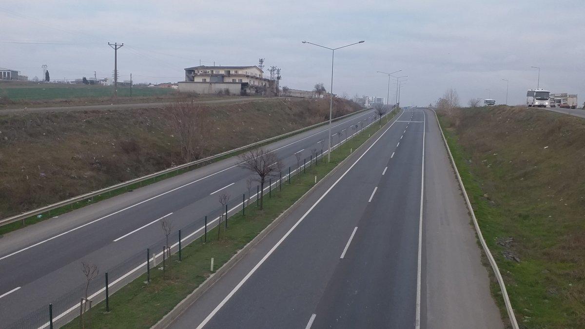 İstanbul-Çanakkale yolu en sakin günlerini yaşıyor