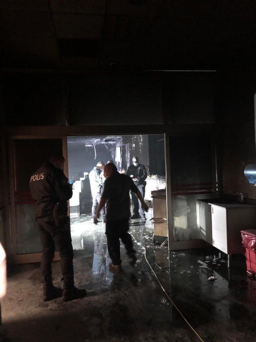 Gaziantep'teki hastane yangınına ilişkin müfettiş görevlendirildi