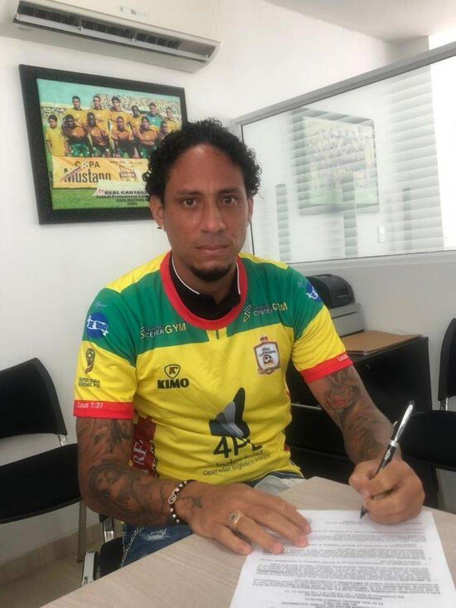 Juan Pablo Pino 2 yıl sonra futbola döndü