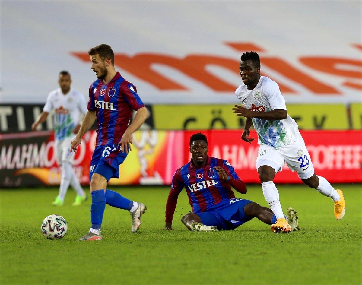 Trabzonspor, Rizespor'u 2 golle geçti