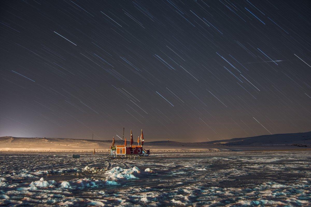Çıldır Gölü'nde yıldızların şöleni
