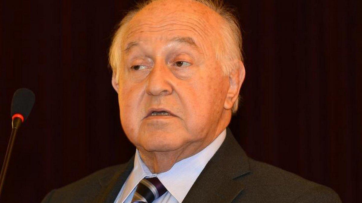 Duygun Yarsuvat koronavirüs nedeniyle hastaneye kaldırıldı