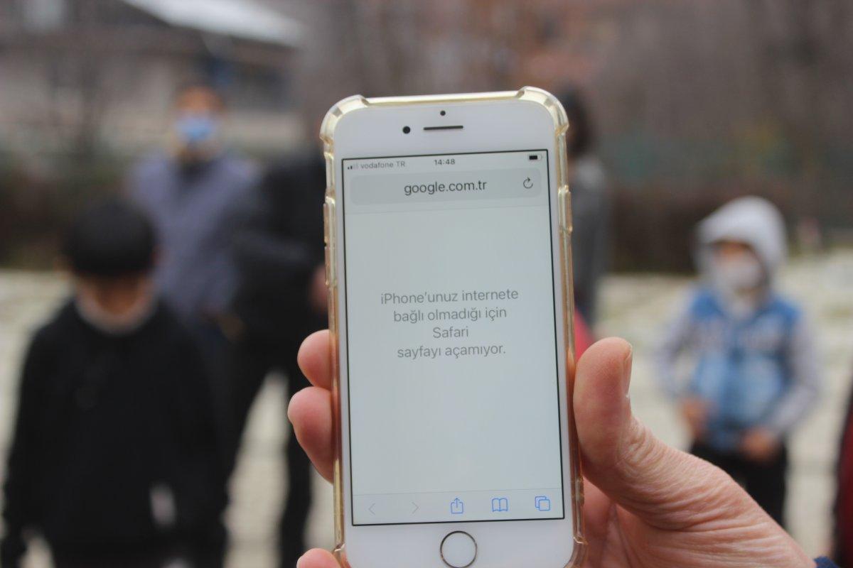 Bursa'da internet ve uzaktan eğitim çilesi