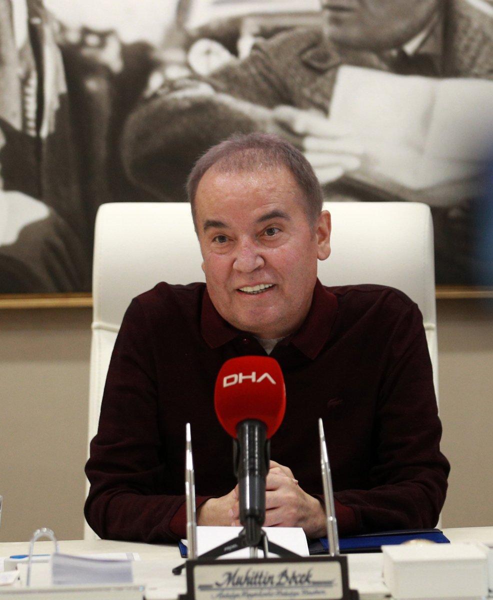 Muhittin Böcek: Ben ölüm döşeğindeyken, koltuk sevdasına düştüler