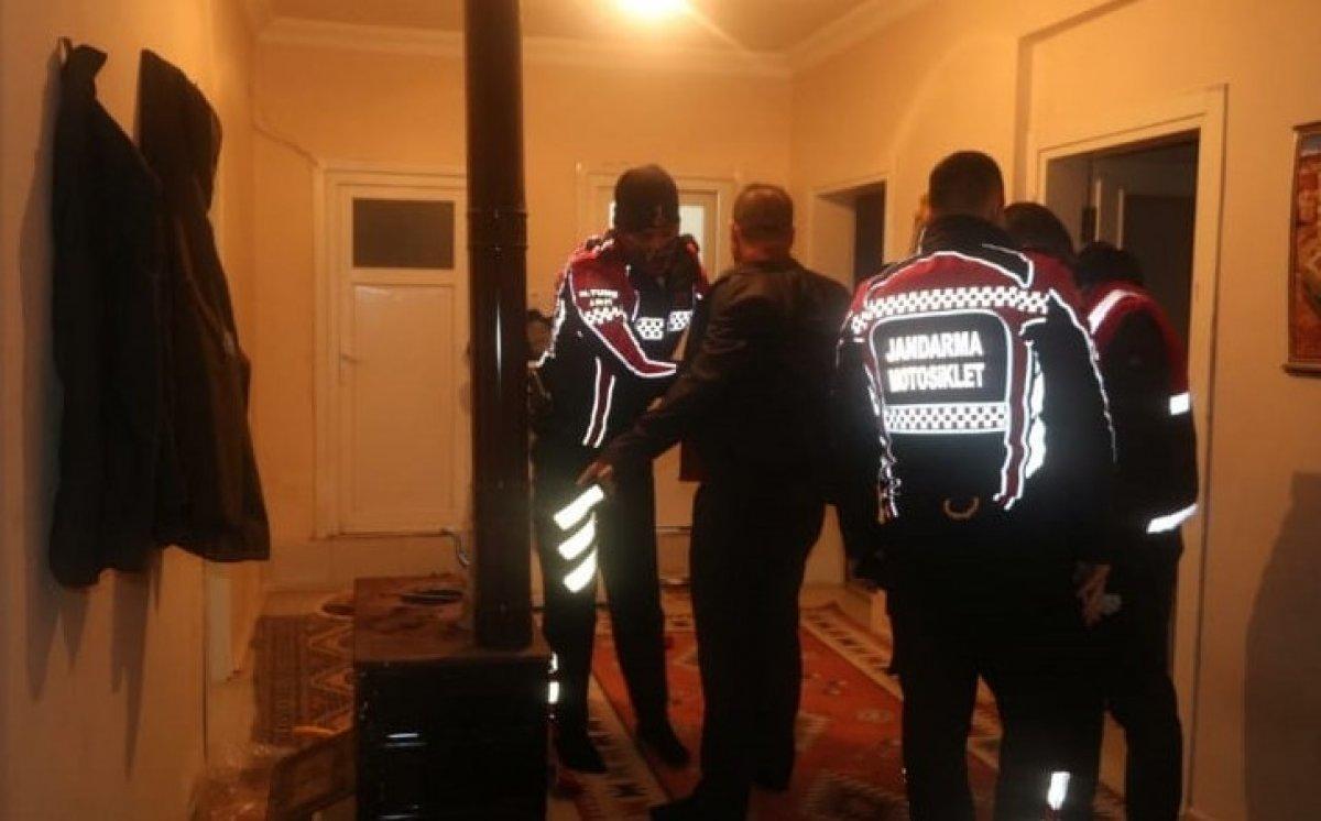 Sakarya'da uyuşturucu operasyonu: 11 gözaltı