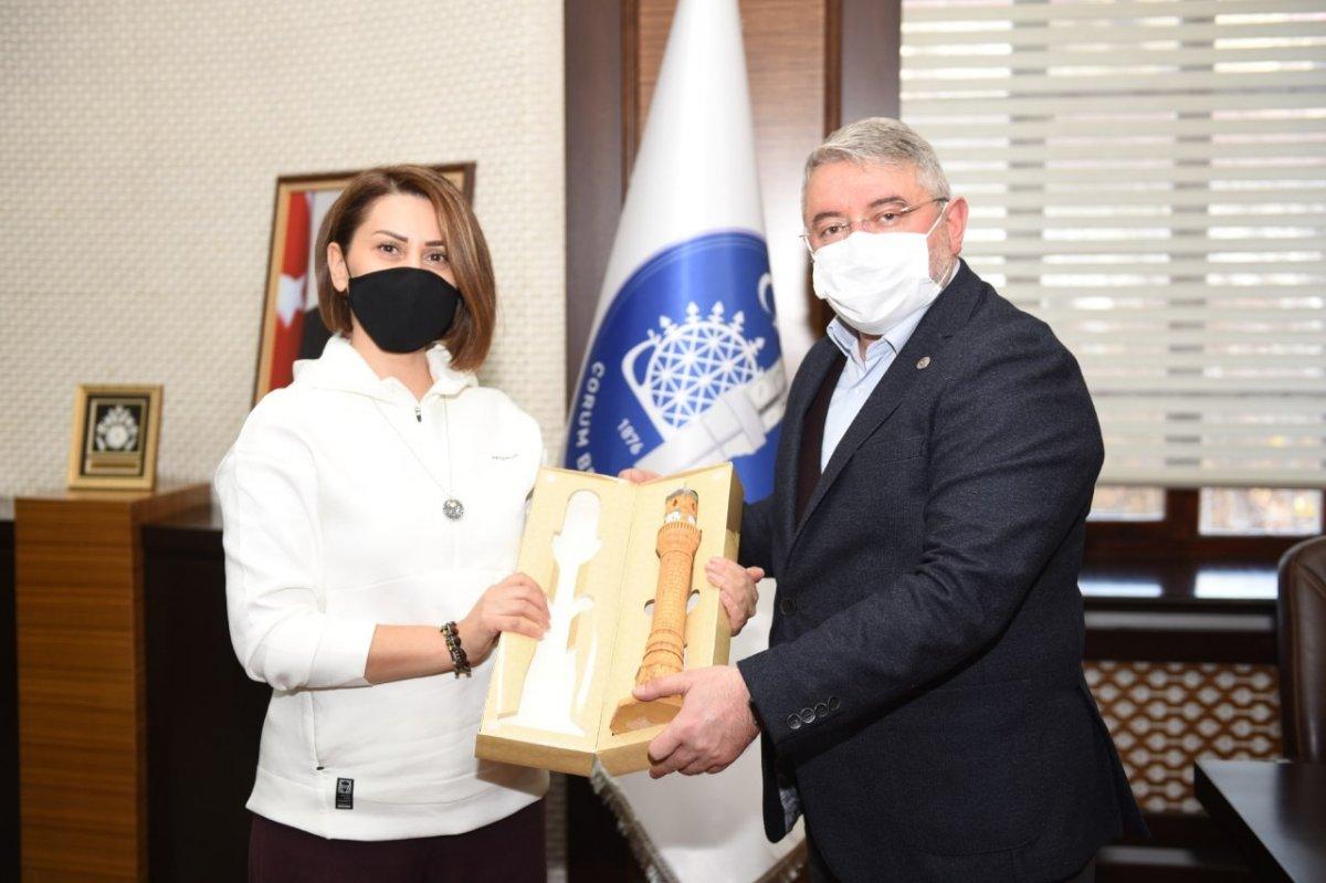 Azerin: Bundan sonra yolumuz Turan’a, Kızılelma’ya