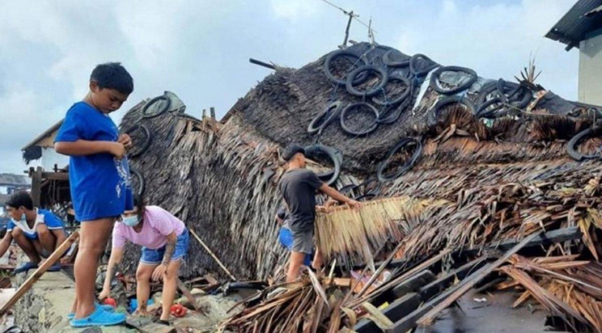 Filipinler'de Vicky tropikal fırtınası: 8 ölü