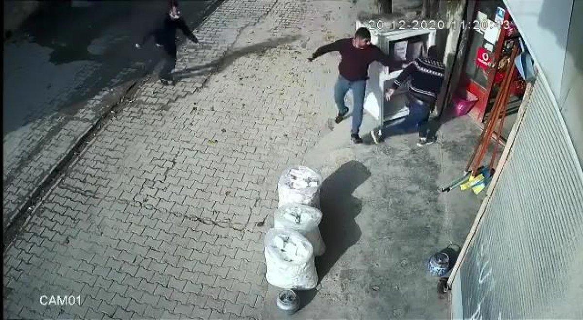 Şanlıurfa'da bıçaklı, sopalı kavga