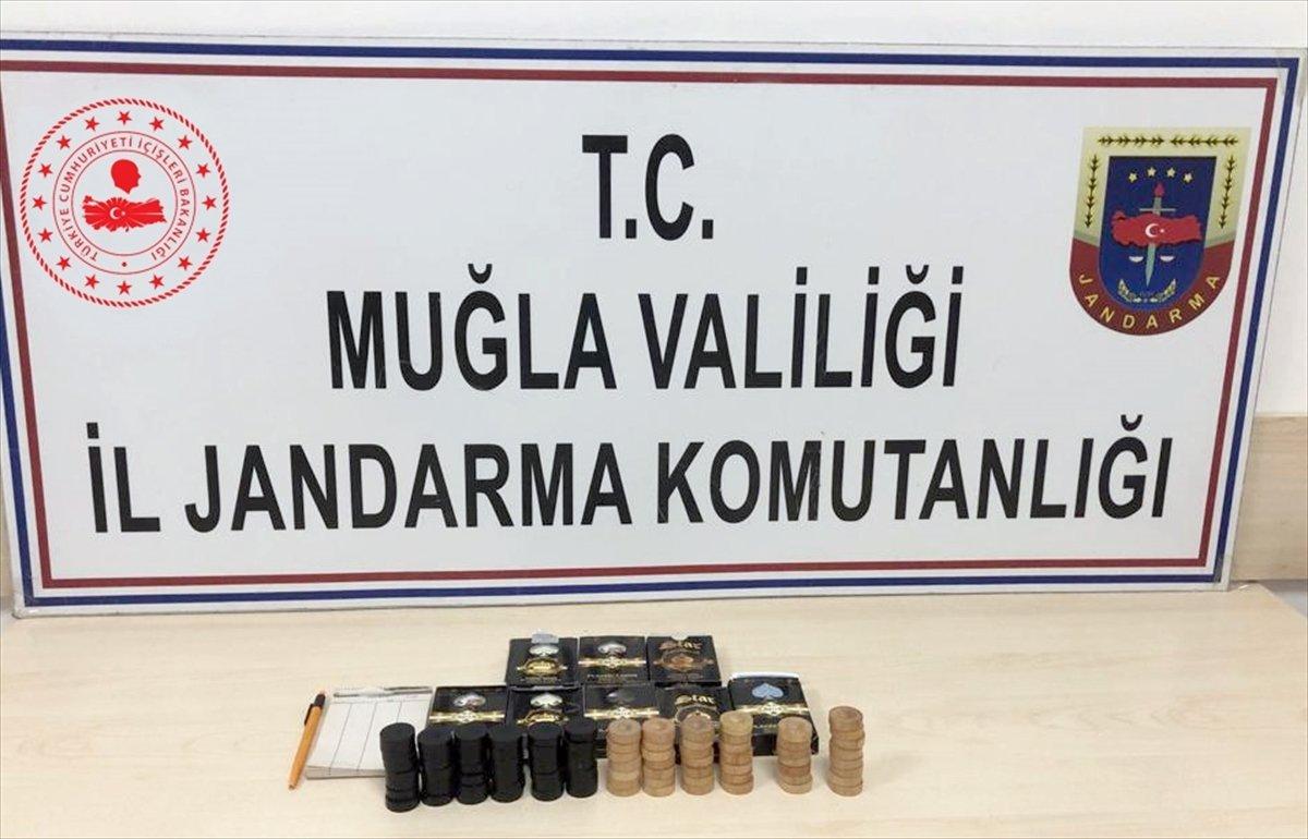 Muğla'da 5 kişiye, 22 bin TL kumar cezası