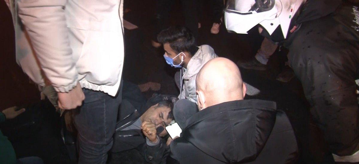 Bayrampaşa'da kuryeye çarpan sürücü olay yerinden kaçtı