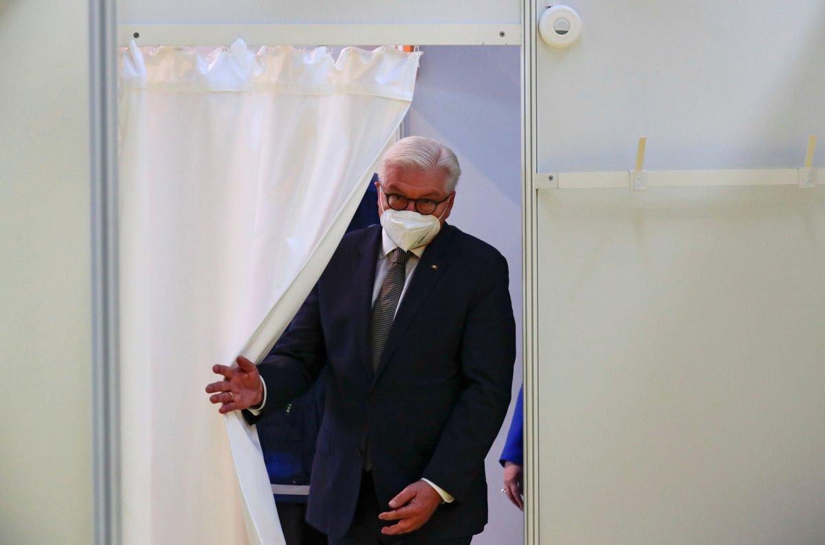 Almanya Cumhurbaşkanı Steinmeier: Aşı yapılacağından mutluyum