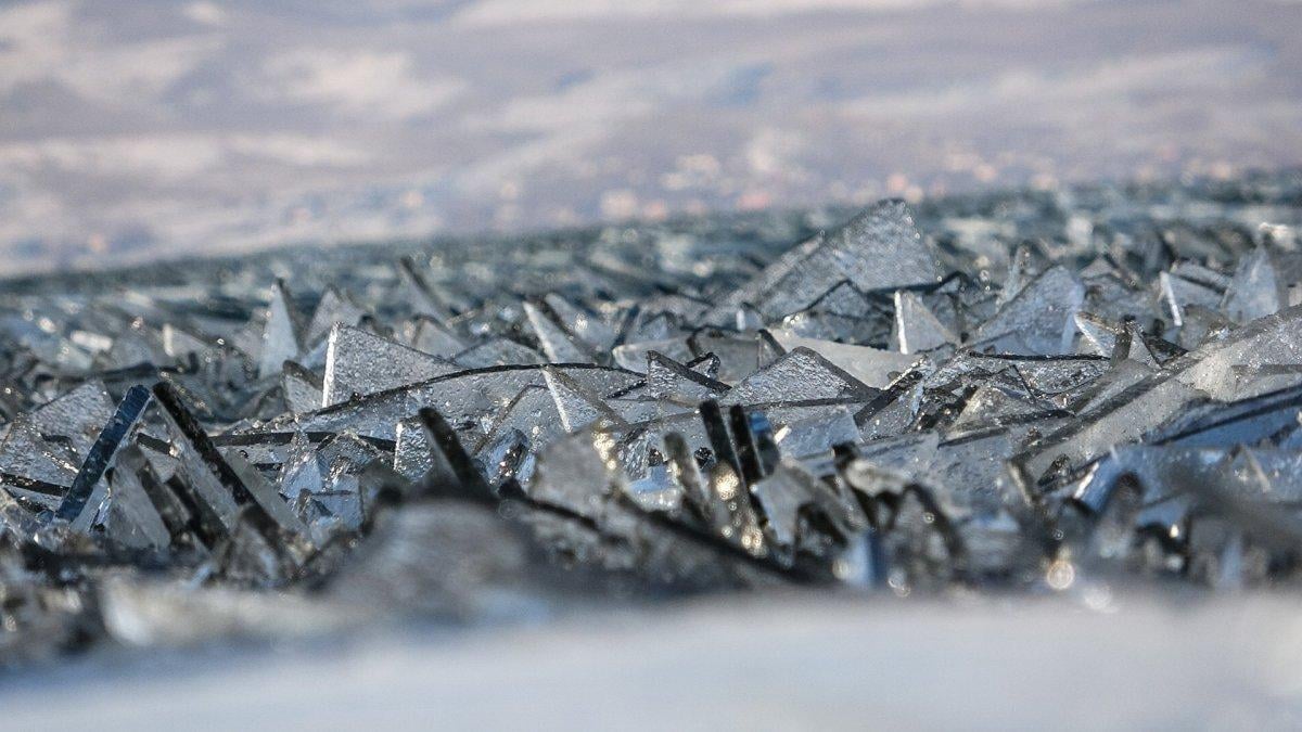 Çıldır Gölü'nde kutupları aratmayan görüntüler