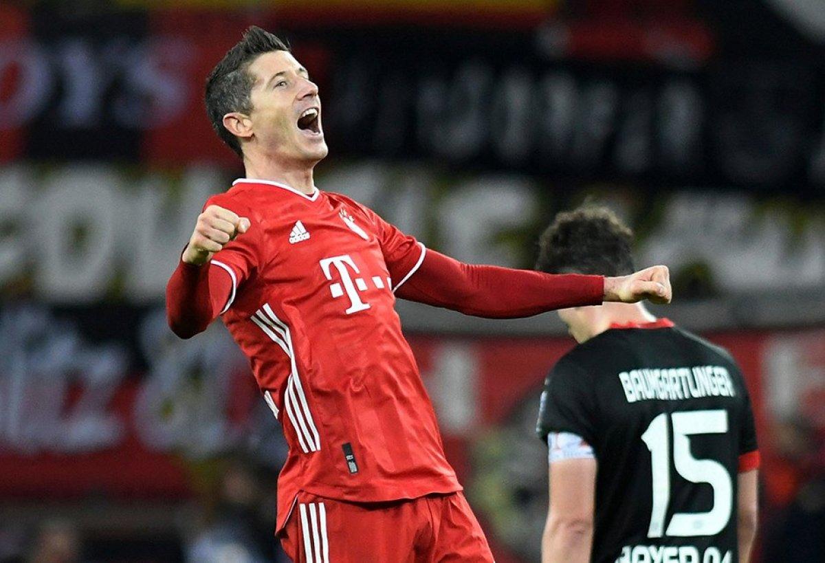 Lewandowski: Manchester United'a gidecektim ama olmadı