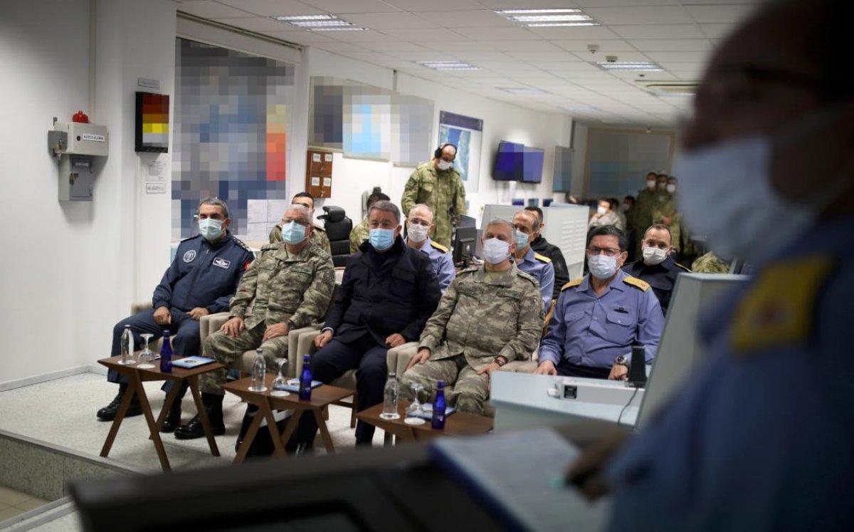 Hulusi Akar: Komşumuz görüşmeler konusunda son derece yavaş