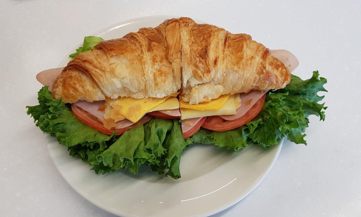 İngiltere'ye jambonlu ve peynirli sandviçle girilemeyecek