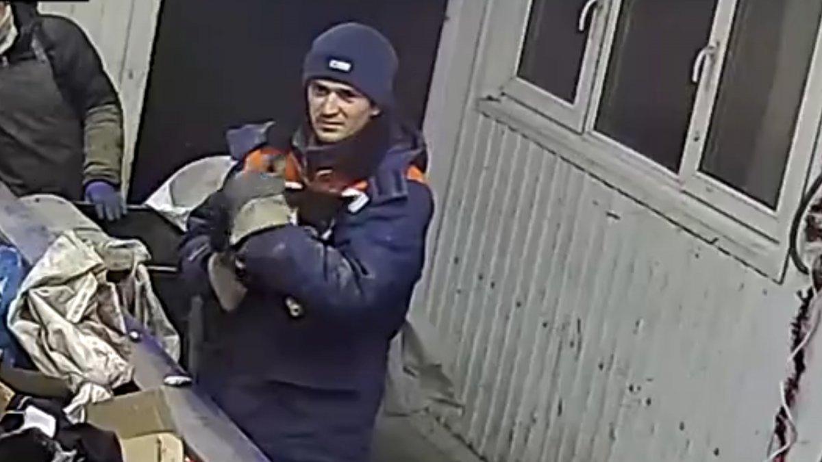 Rusya'da temizlik işçisinin dikkati kediyi ölümden kurtardı