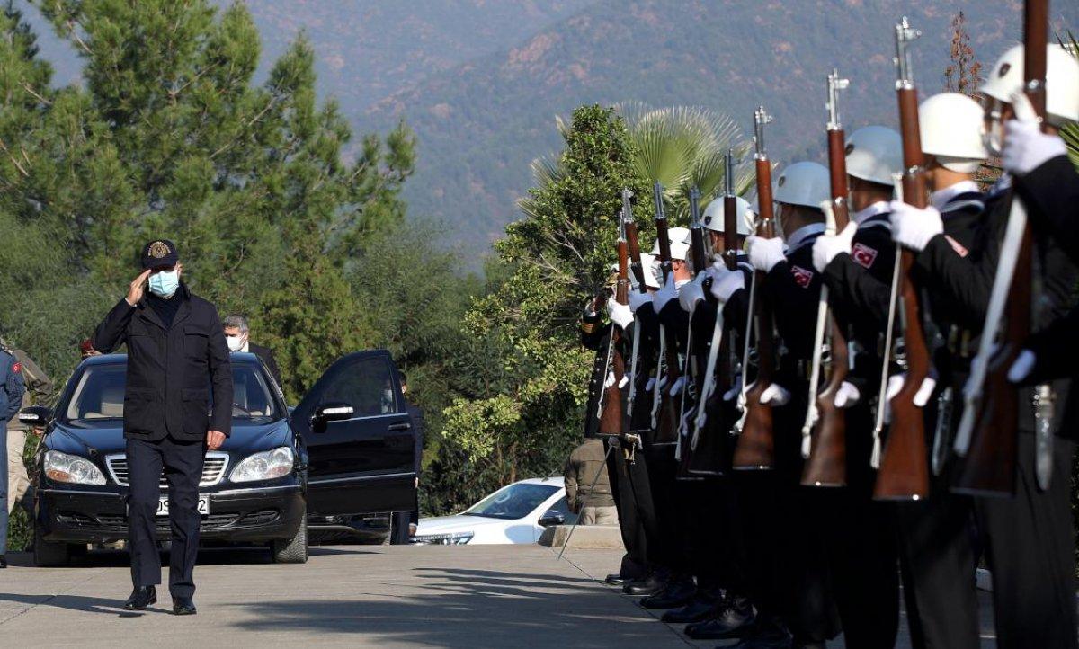 Hulusi Akar: Komşumuz görüşmeler konusunda son derece yavaş