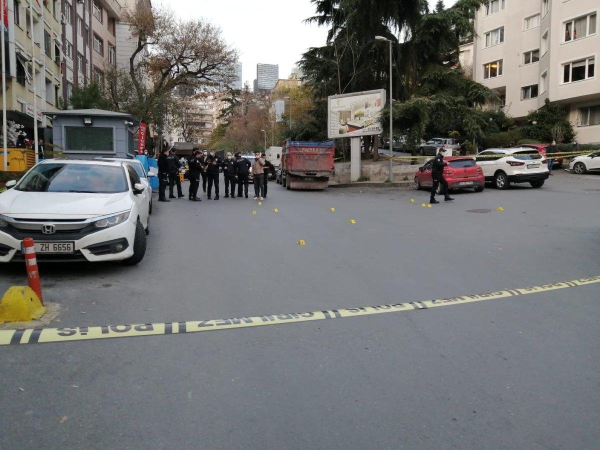 Şişli'de polis merkezi önünde silahlı saldırı: 2 yaralı