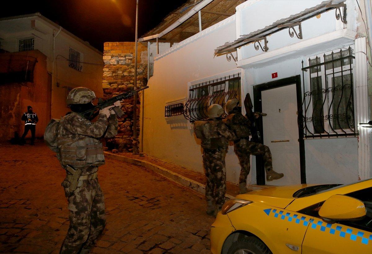 İstanbul'da uyuşturucu operasyonunda tünel bulundu