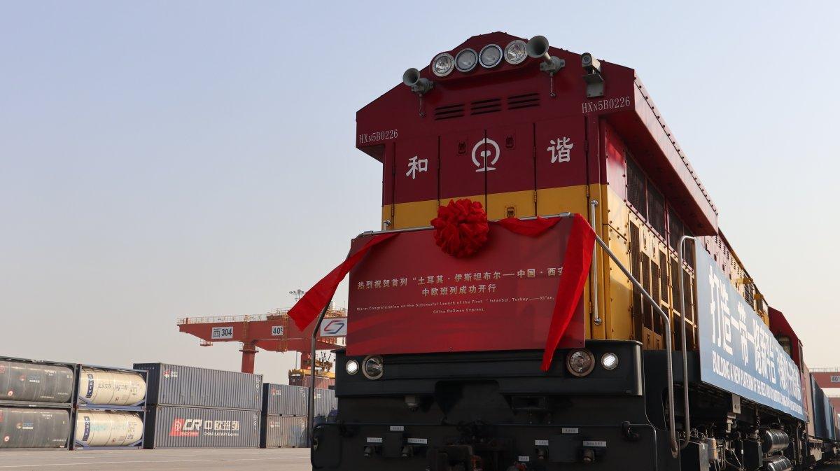 Türkiye’nin ihracat treni için Çin’de tören düzenlendi