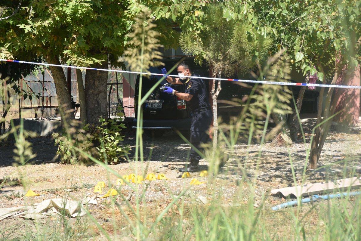 Antalya'da iki kişiyi öldürüp, üç kişiyi yaralayan saldırganın cezası belli oldu