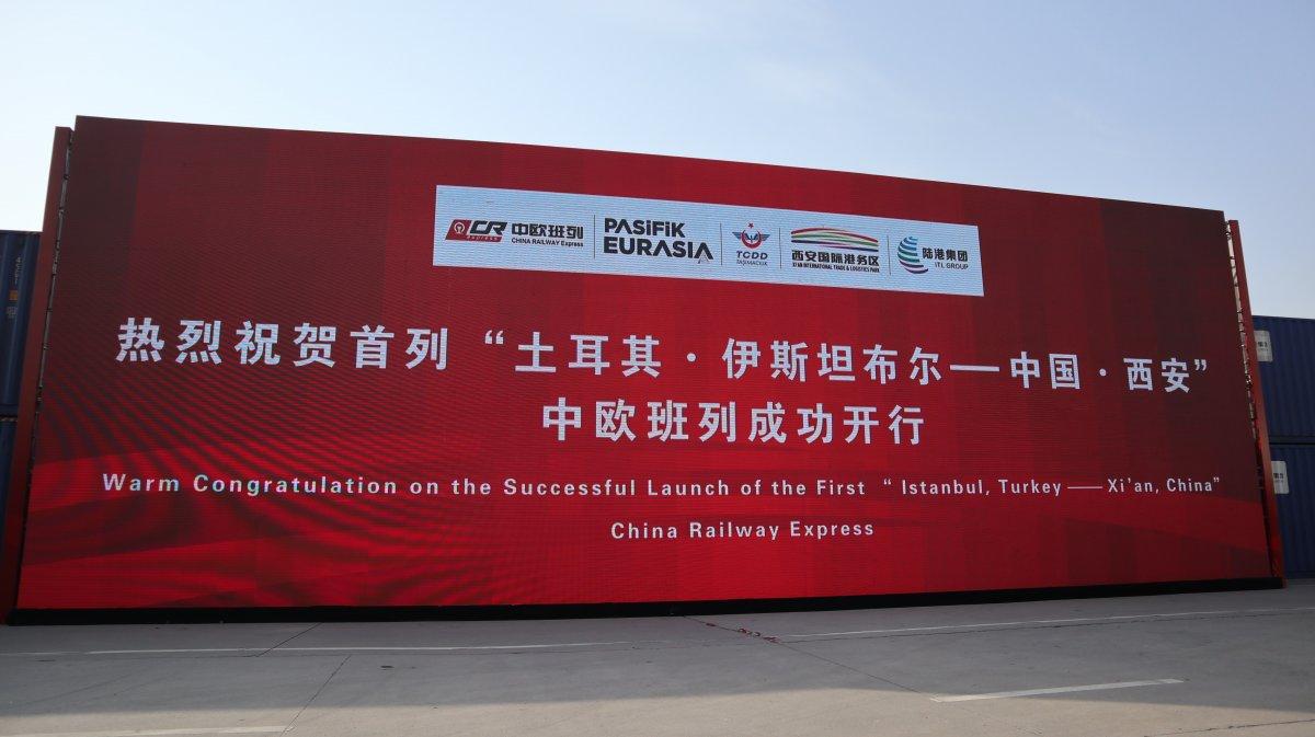 Türkiye’nin ihracat treni için Çin’de tören düzenlendi