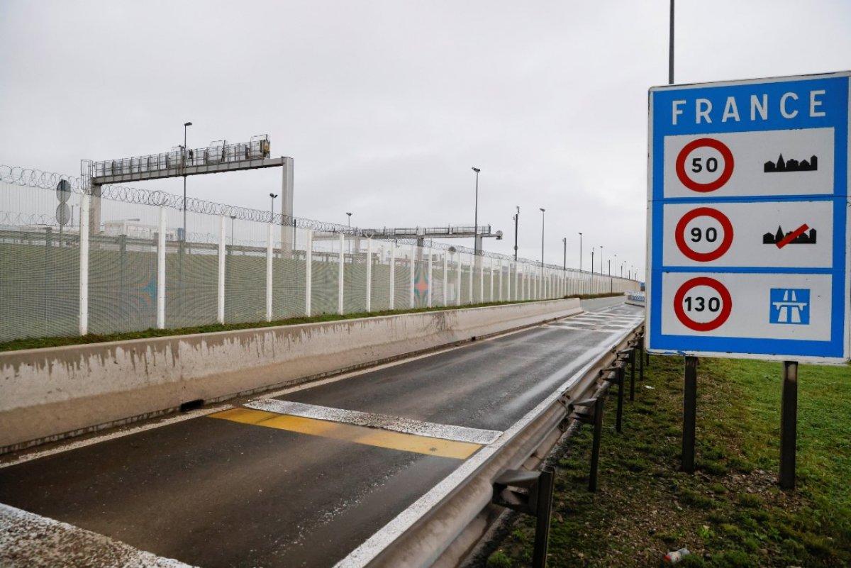 Fransa, İngiltere'ye kapılarını açıyor