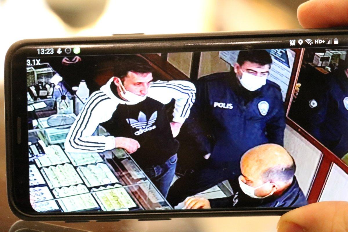 Kahramanmaraş'ta sahte altın satmak isteyen şahıs gözaltına alındı