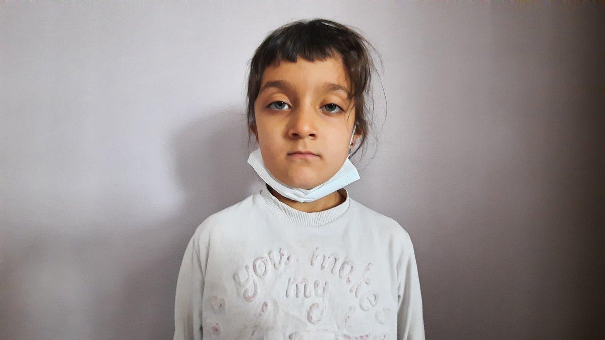 Mardin'deki öğrenci, ders için her gün 1 kilometre yürüyor