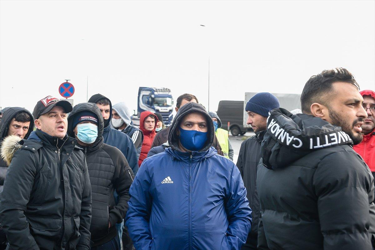 İngiltere - Fransa sınırında 5 bin tır birikti