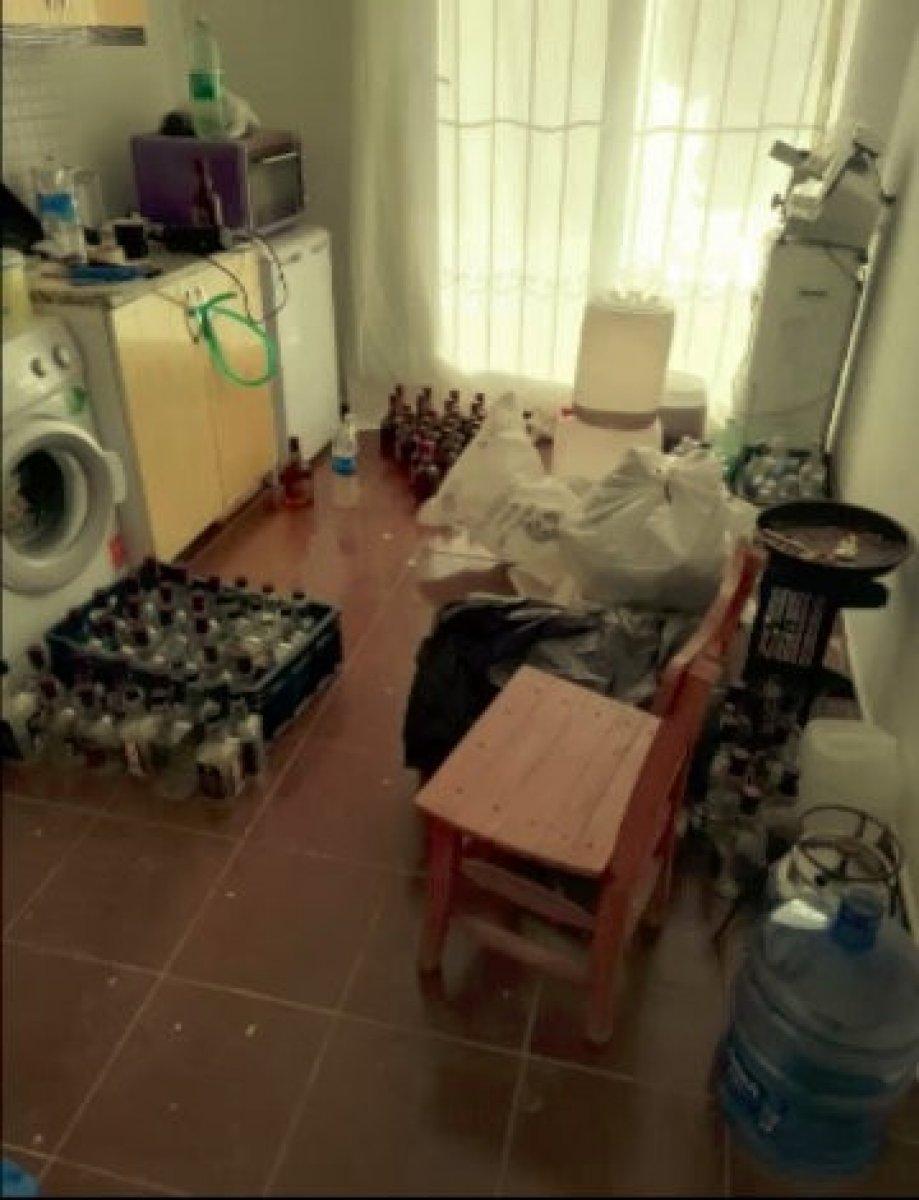 Antalya'da 15,5 ton sahte içki yılbaşı öncesi piyasaya sürülmeden yakalandı