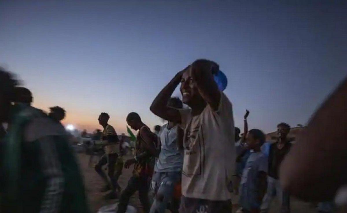 Etiyopya'da silahlı gruplar, 90'dan fazla sivili katletti