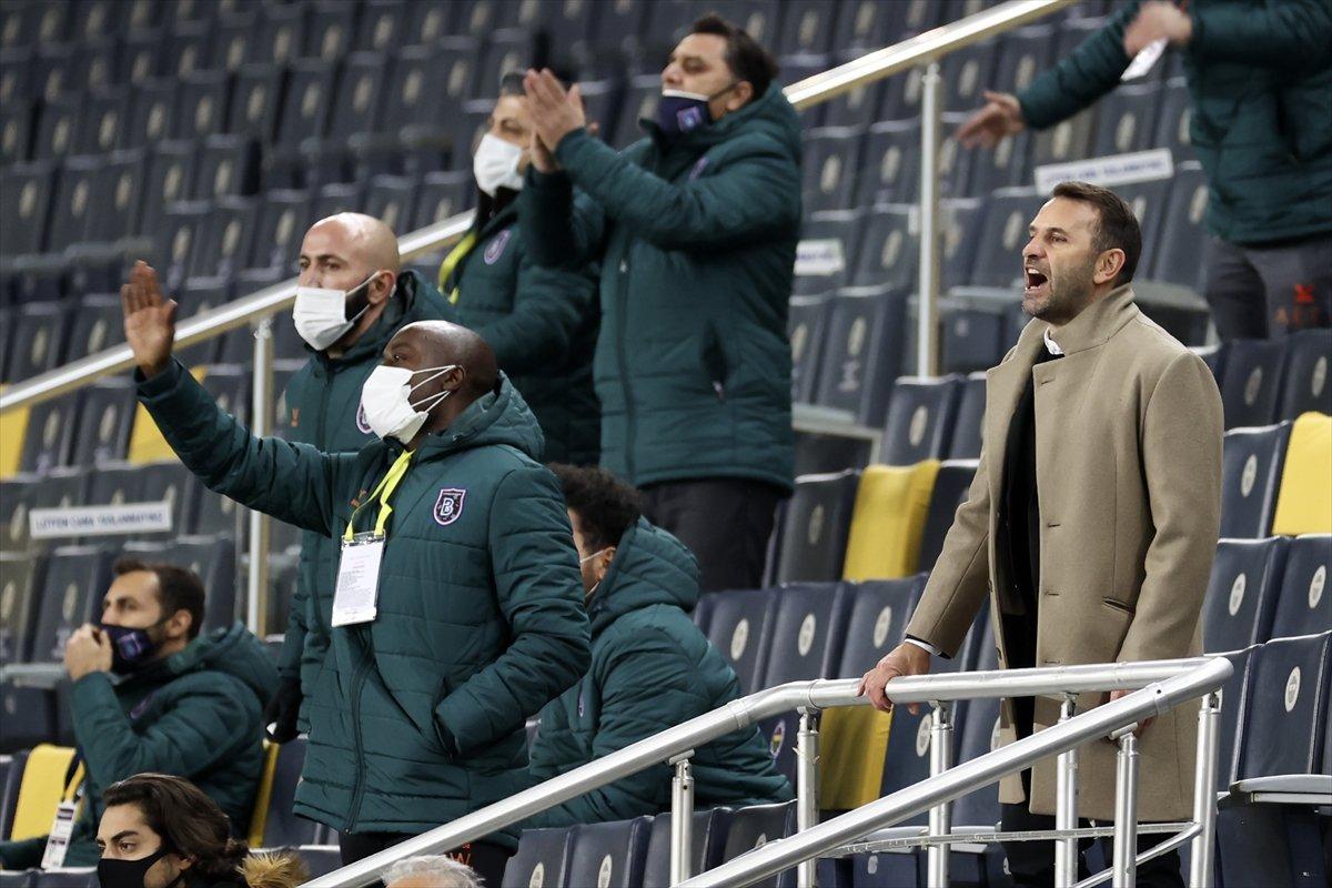 Okan Buruk: Sahadan çekilin