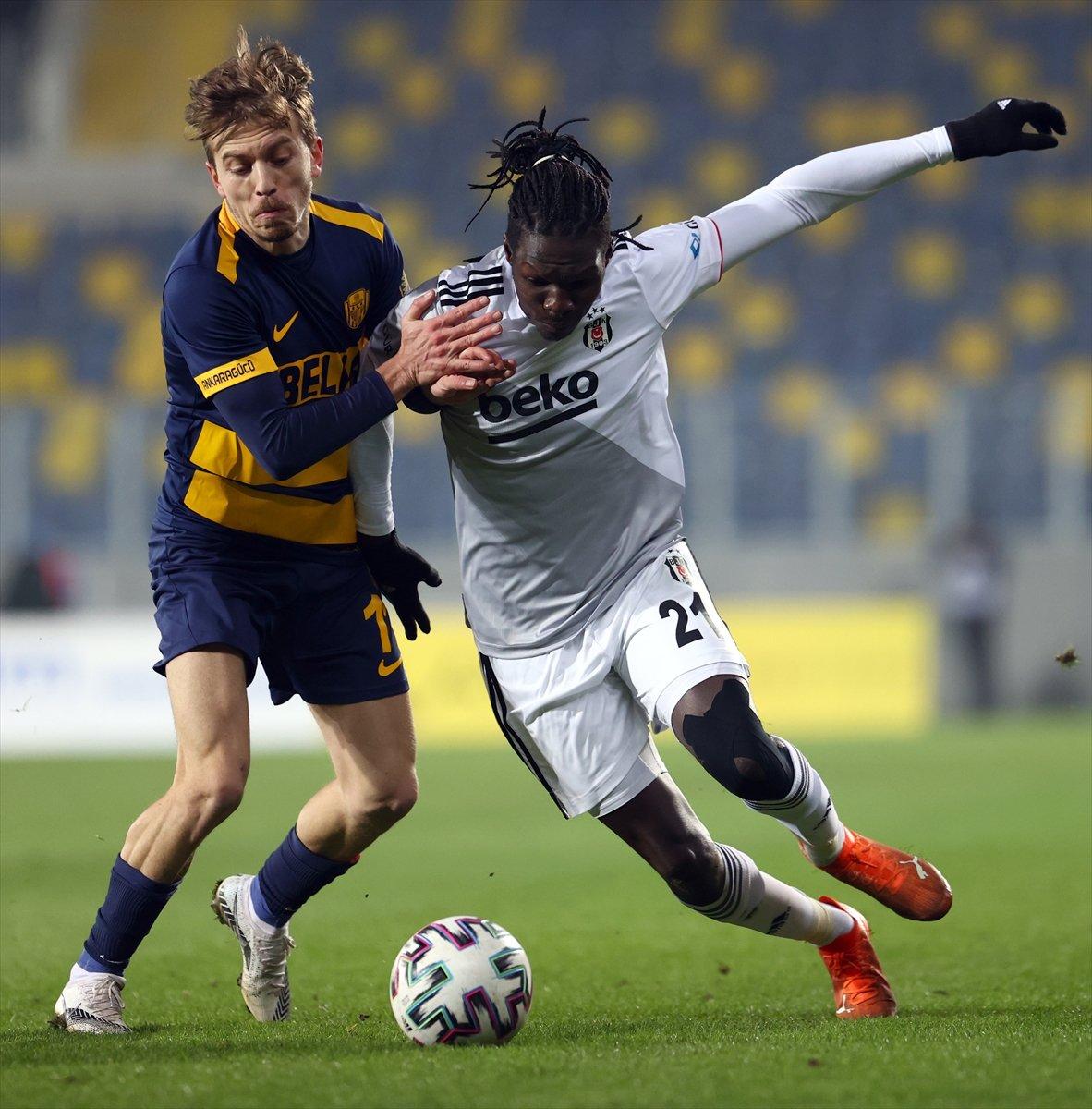 Beşiktaş, Ankaragücü'nü tek golle geçti