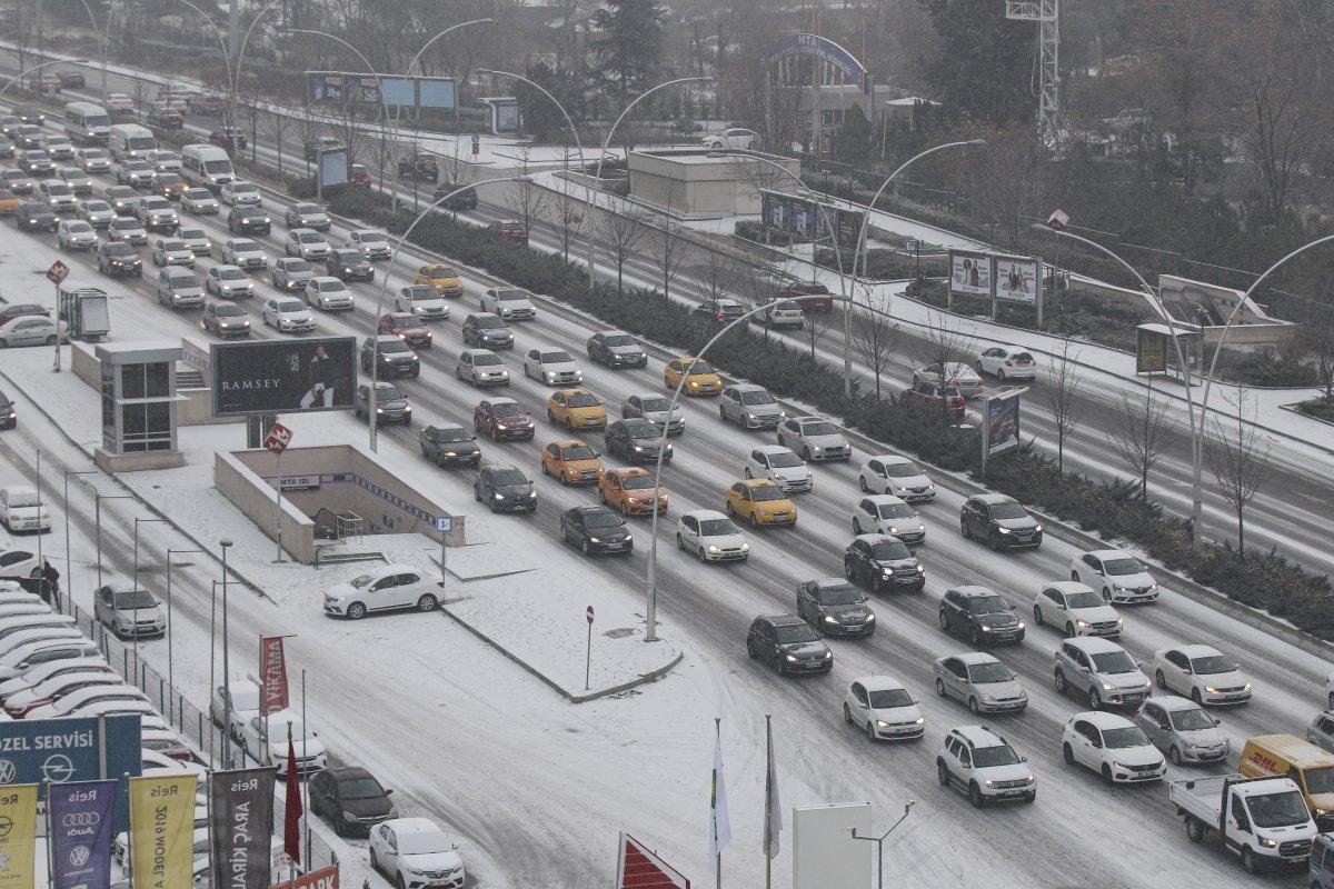 Mansur Yavaş özür diledi
