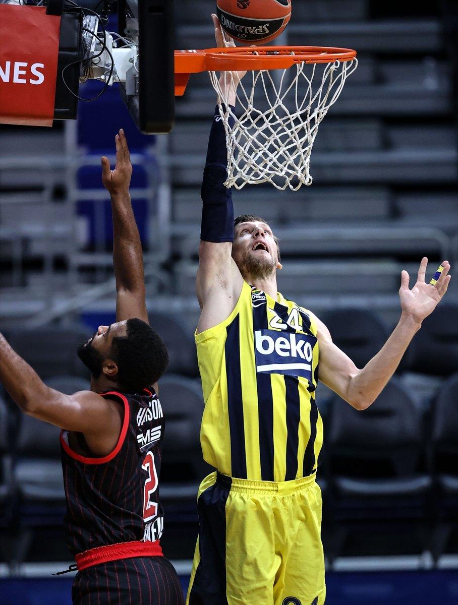 Fenerbahçe Avrupa Ligi'nde Olympiakos'u yendi