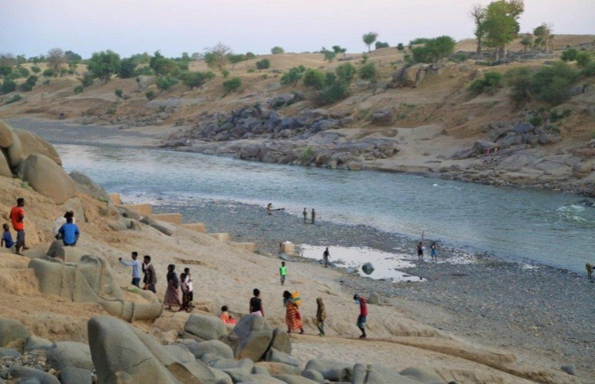 Etiyopya'da silahlı gruplar, 90'dan fazla sivili katletti