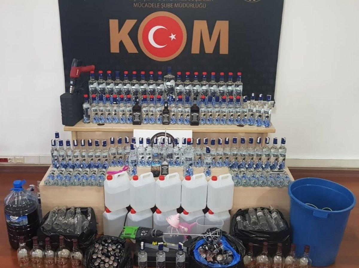 Denizli'de sahte içki üretimine 12 ayda 45 operasyon