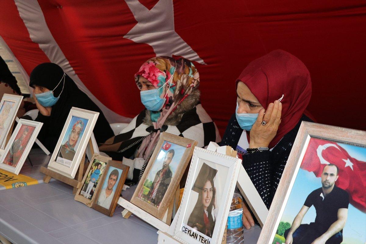 Diyarbakır annelerinden Fadime Aksu: Çocuğumu almadan gitmeyeceğim