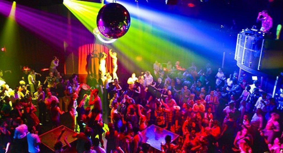 Diyanet'ten 2020'nin son cuma hutbesi: İçki kötülüğün zehirli arkadaşı