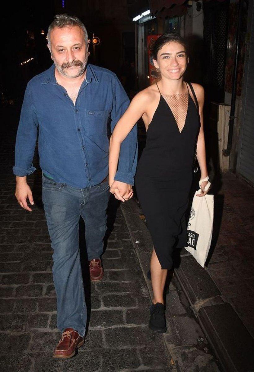 Hazar Ergüçlü: Onur Ünlü benim süper kahramanım