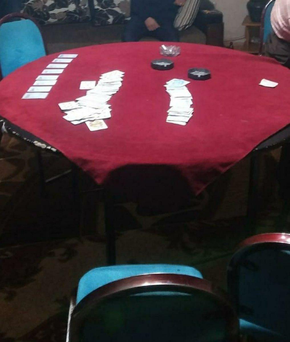 Ardahan'da kumar baskınında, 30.200 TL ceza kesildi