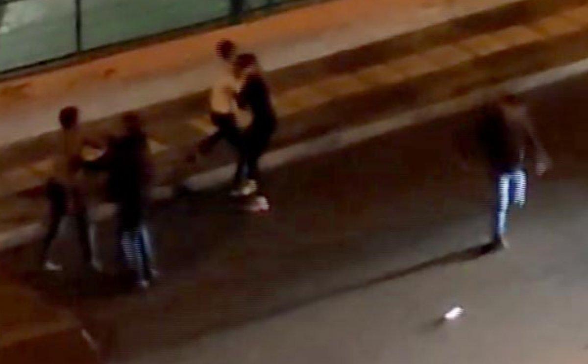 Ankara'da içki şişeli ve yumruklu kavga kamerada