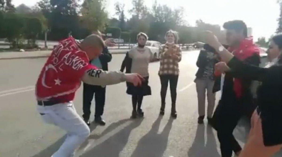 Antalya’da gençlerin driftli asker eğlencesi