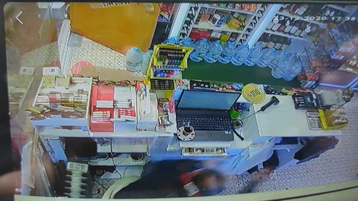 Şişli'de, fren yerine gaza basan sürücü iş yerine daldı