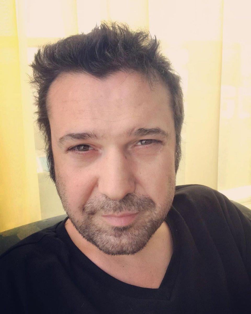 Halil Sezai, sevgilisi ile fotoğraf paylaştı