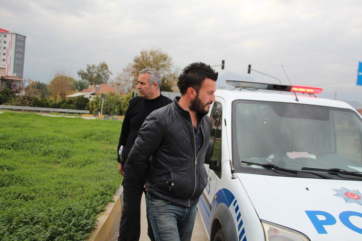 Antalya'da alkollü yakalanan sürücüden polise: Ben de memur çocuğuyum